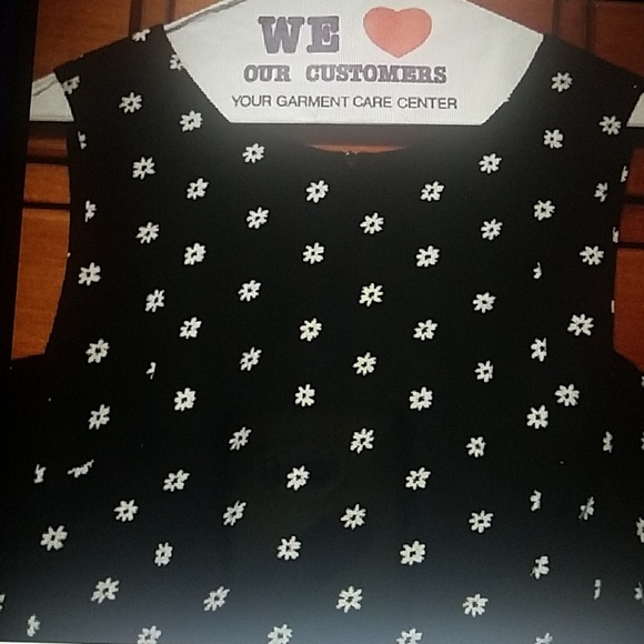 Laundry by Shelli Segal black dress with flowers - Picture 2 of 2